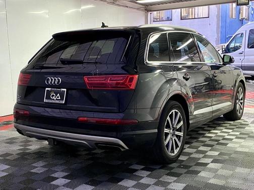 2019 Audi Q7 55 Prestige