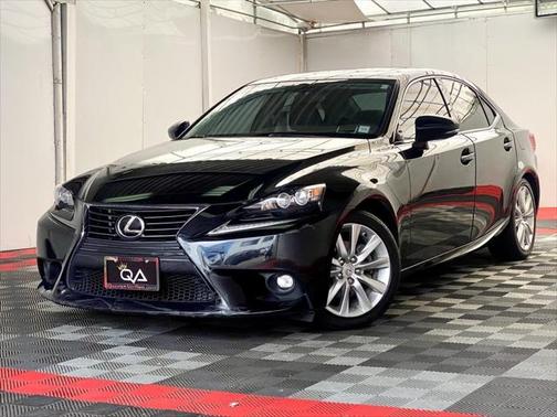 2015 Lexus IS 250 Crafted Line