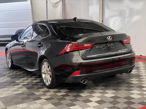 2015 Lexus IS 250 Crafted Line