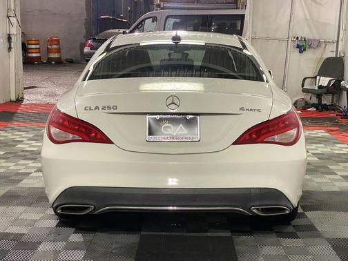 2018 Mercedes-Benz CLA 250 4MATIC