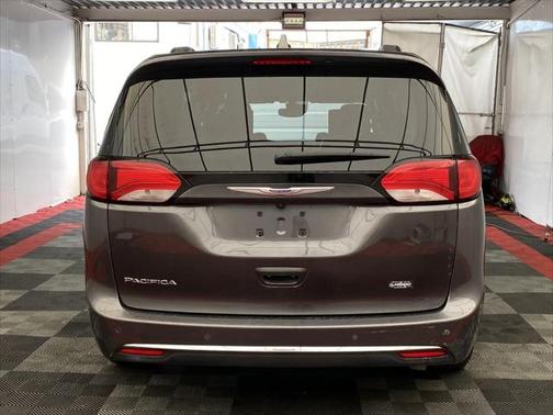 2019 Chrysler Pacifica Touring-L Plus