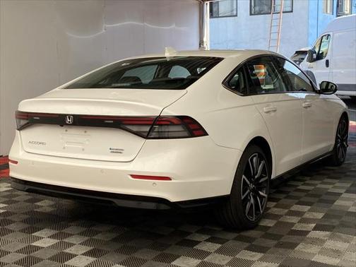 2023 Honda Accord Hybrid Touring