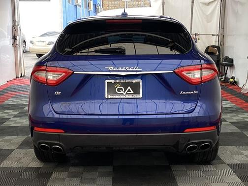 2018 Maserati Levante Base