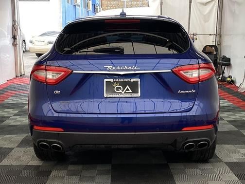 2018 Maserati Levante Base