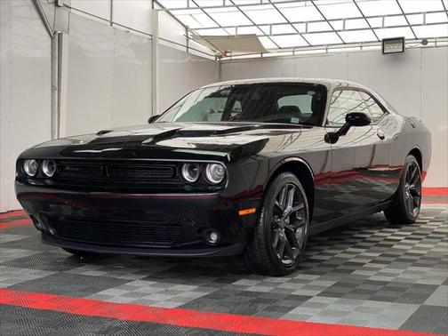 2022 Dodge Challenger SXT