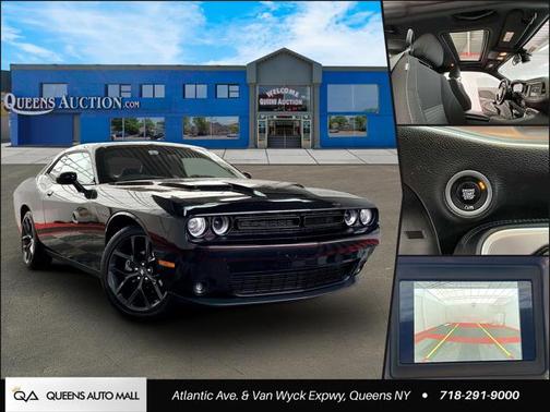 2022 Dodge Challenger SXT
