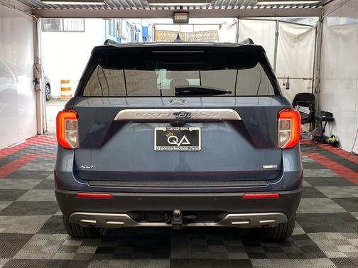 Blue Metallic 2020 Ford Explorer XLT