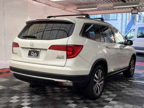 2017 Honda Pilot Elite