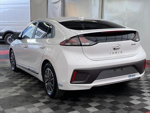 2020 Hyundai IONIQ EV SE