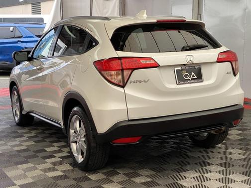 2016 Honda HR-V EX-L w/Navigation