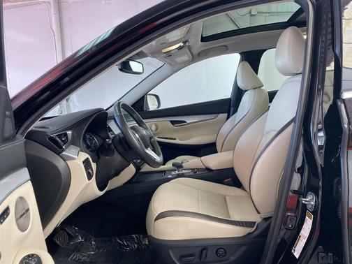 2022 INFINITI QX50 ESSENTIAL AWD