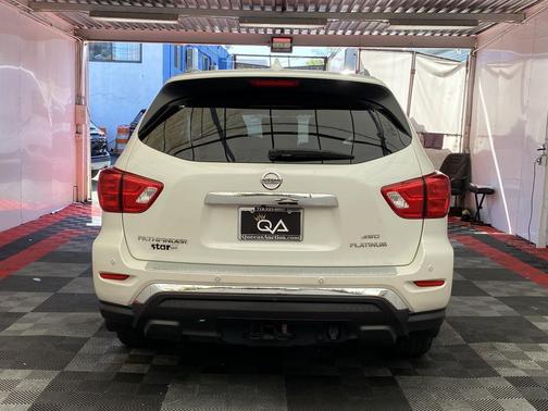 2019 Nissan Pathfinder Platinum