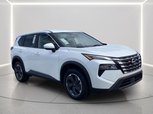 Pearl 2024 Nissan Rogue SV