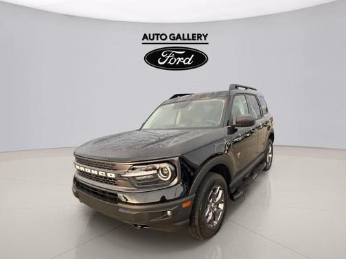 Shadow Black 2023 Ford Bronco Sport Badlands