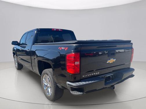 Black 2018 Chevrolet Silverado 1500 Custom