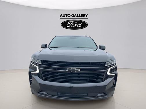 Black 2023 Chevrolet Suburban RST
