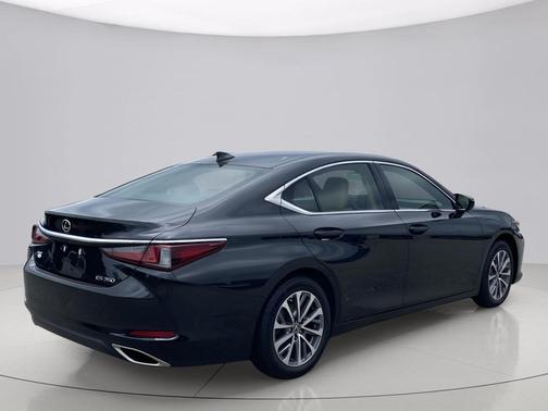 Caviar 2023 Lexus ES 350 Base