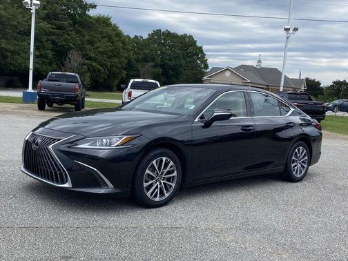 Caviar 2023 Lexus ES 350 Base