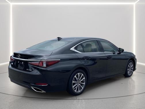 Caviar 2023 Lexus ES 350 Base