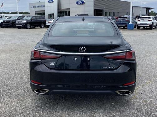 Caviar 2023 Lexus ES 350 Base