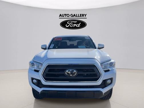 Ice 2023 Toyota Tacoma SR5