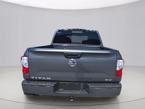 Gun Metallic 2022 Nissan Titan SV