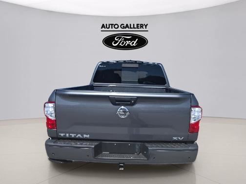 Gun Metallic 2022 Nissan Titan SV