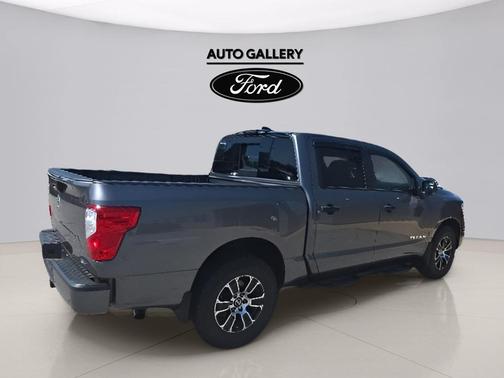 Gun Metallic 2022 Nissan Titan SV