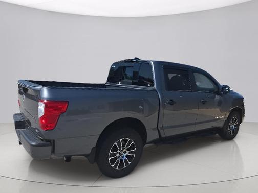 Gun Metallic 2022 Nissan Titan SV
