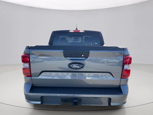 Carbonized Gray Metallic 2026 Ford Maverick Lobo High