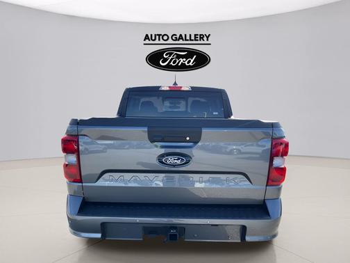 Carbonized Gray Metallic 2026 Ford Maverick Lobo High