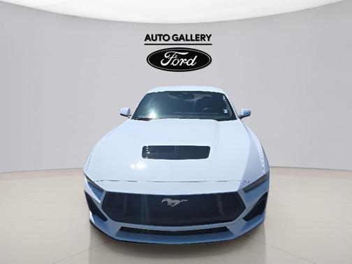 Oxford White 2026 Ford Mustang