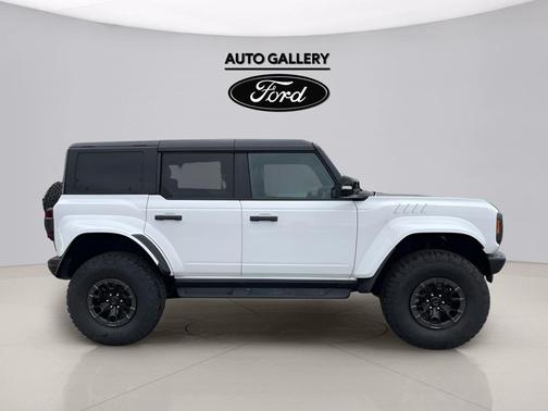 Oxford White 2025 Ford Bronco Raptor