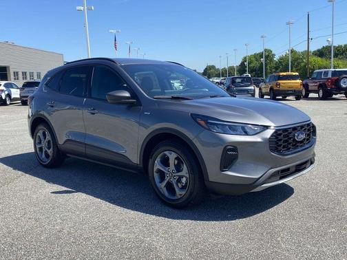 Carbonized Gray Metallic 2026 Ford Escape ST-Line