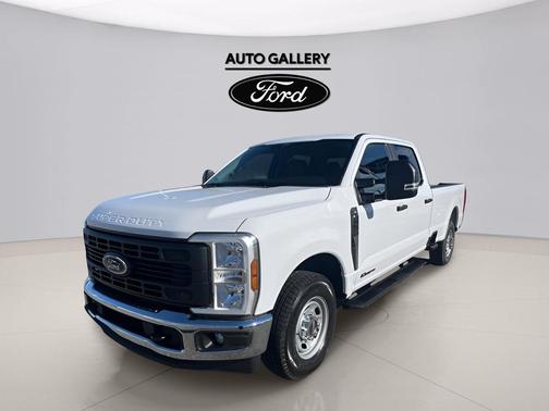 Oxford White 2026 Ford F-350 XL