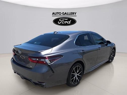 Predawn Gray Mica 2024 Toyota Camry SE