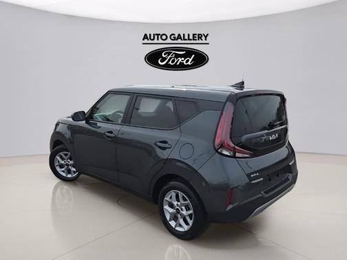 Gravity Gray 2025 Kia Soul S