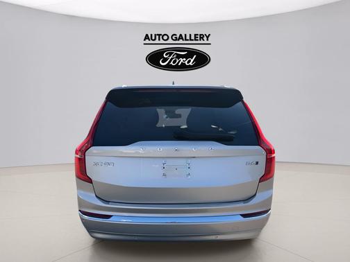 Bright 2025 Volvo XC90 B6 Plus 7-Seater