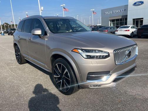 Bright 2025 Volvo XC90 B6 Plus 7-Seater