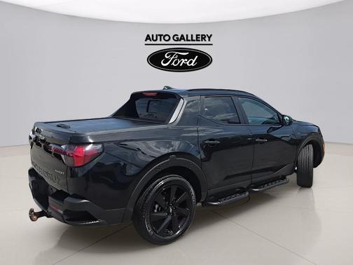 Phantom Black 2024 Hyundai SANTA CRUZ