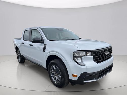 Space White Metallic 2026 Ford Maverick XLT