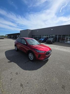 Rapid Red Metallic Tinted Clearcoat 2026 Ford Escape Active