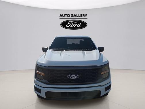 Oxford White 2026 Ford F-150 STX