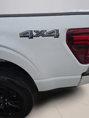 Star White 2026 Ford F-150 Platinum
