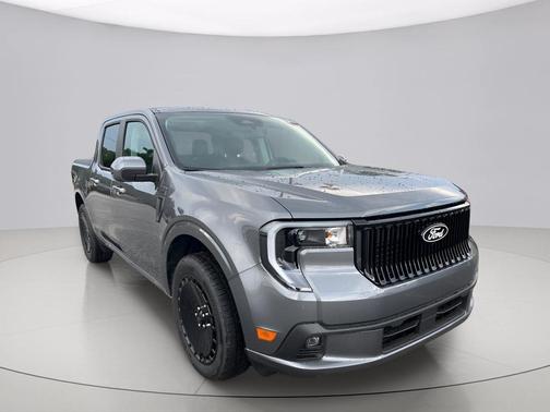 Gray Metallic 2025 Ford Maverick Lobo Standard