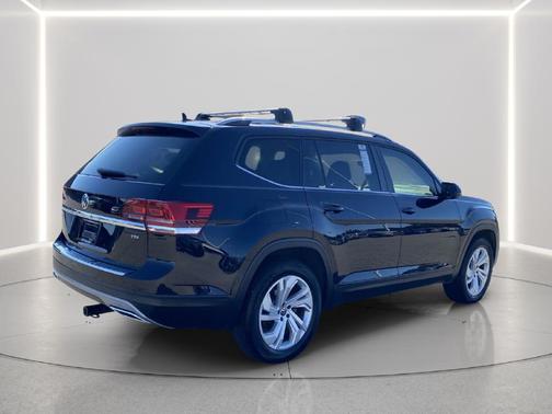 Deep Black Pearl Effect 2018 Volkswagen Atlas 2.0T SE