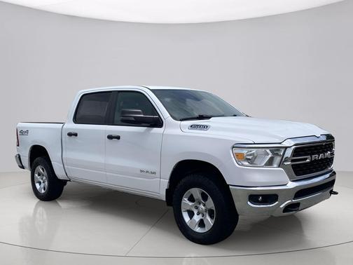 Bright White Clearcoat 2023 RAM 1500 Big Horn