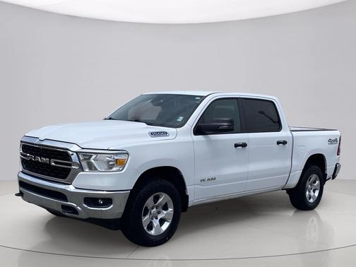Bright White Clearcoat 2023 RAM 1500 Big Horn