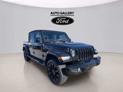 Black Clearcoat 2023 Jeep Gladiator Overland
