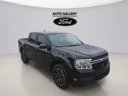 Shadow Black 2024 Ford Maverick Lariat